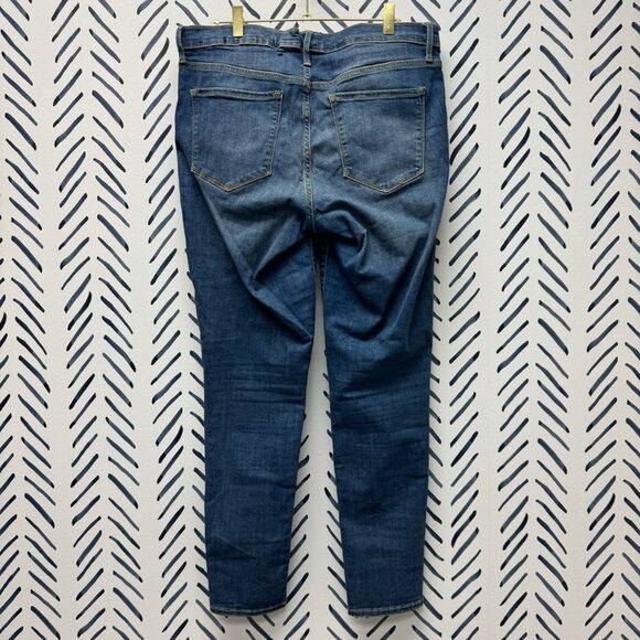 GAP True Skinny Jeans - 32R - Picture 2 of 2
